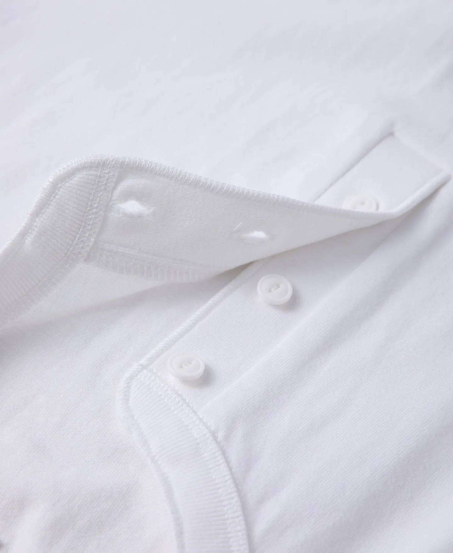 9.3 oz Cotton Tubular Henley T-Shirt - White