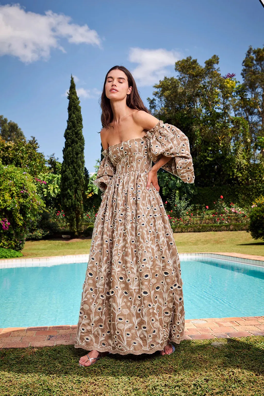 ALHELI PETALO EMBROIDERED DRESS