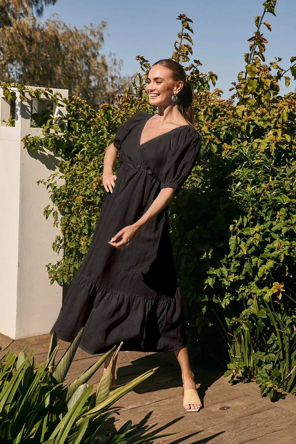 Alison Linen Maxi Dress in Black