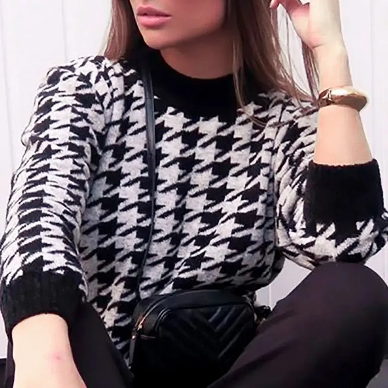 Carli Dogtooth Geometric Knitted Sweater