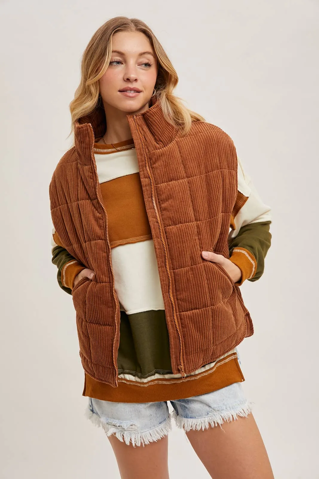 CORDUROY QUILTED PUFFER VEST: CAMEL / M