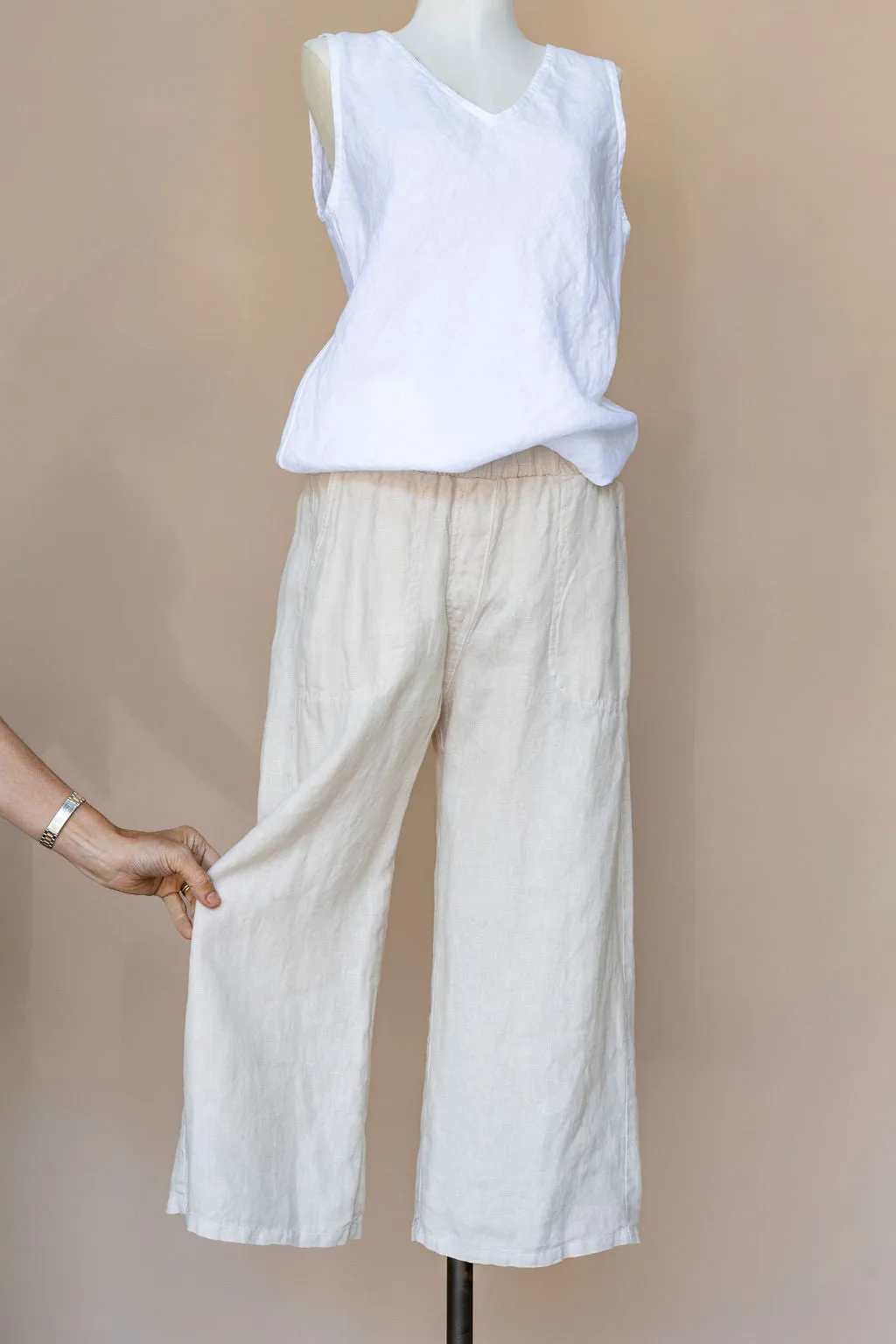 Cut Loose - Solid Linen Easy Crop Pant - Jicama