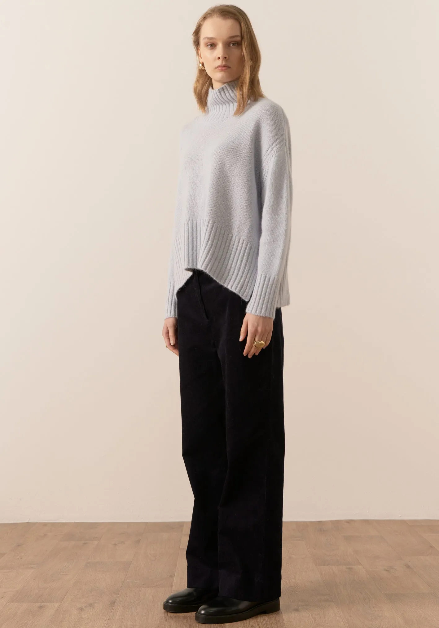 Fin Turtleneck Knit