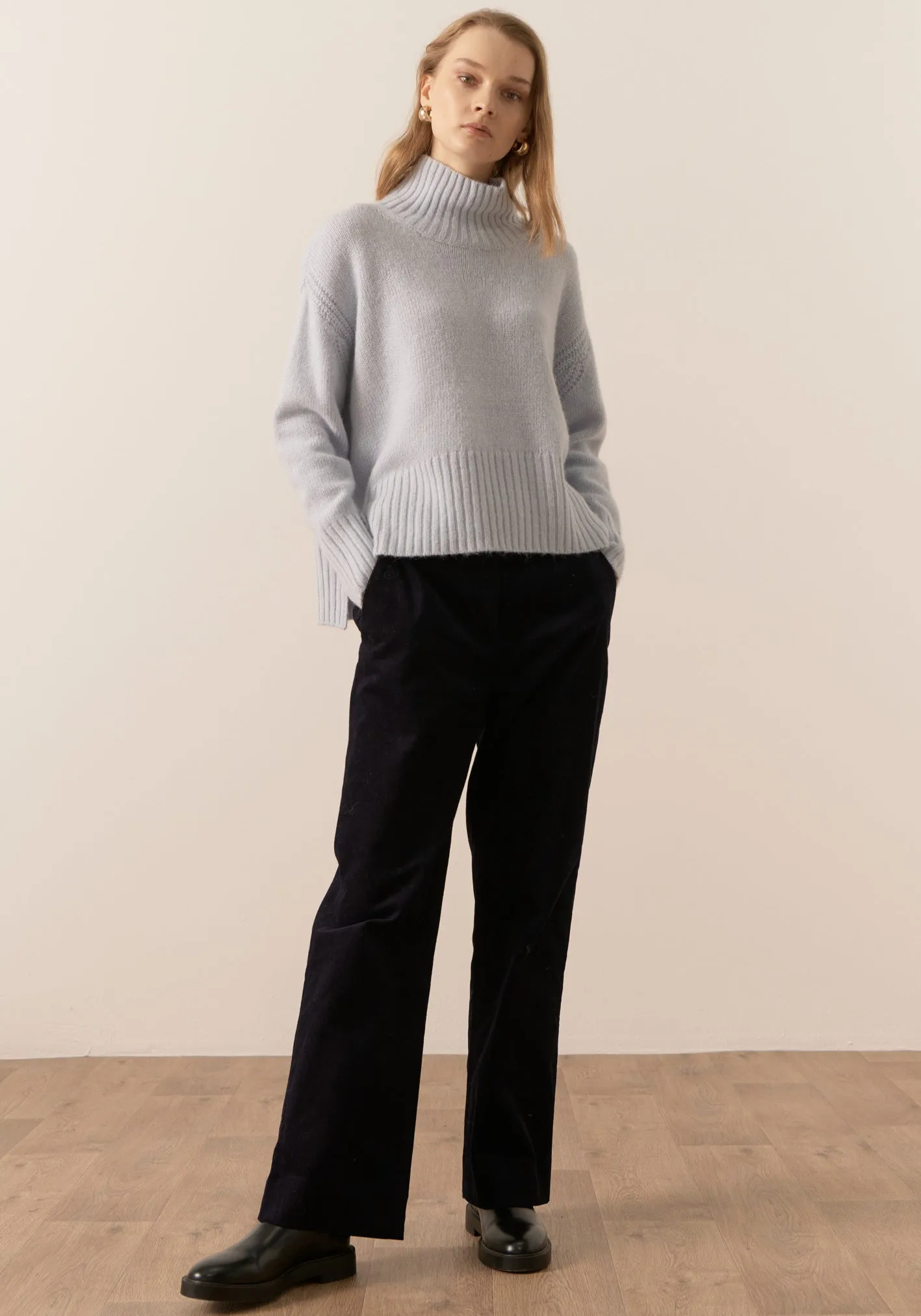 Fin Turtleneck Knit