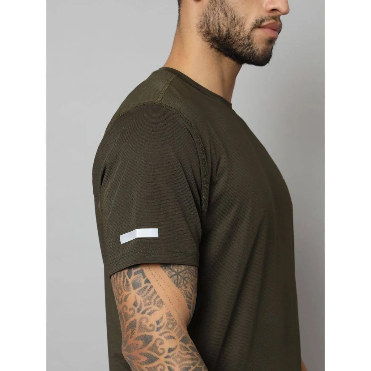 Men's Ultralight Athletic Half Sleeves T-Shirt - Olive