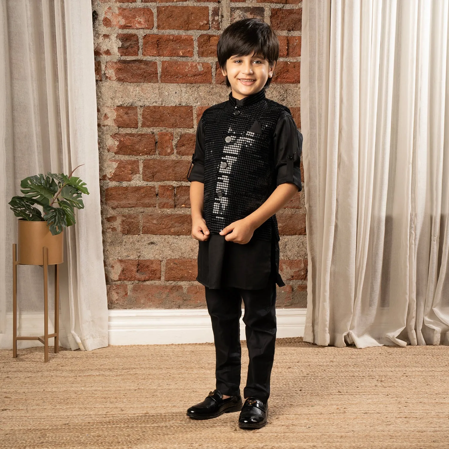 Ministitch full sleeves kurta pyjama set with sequin Jacket for boys - Black