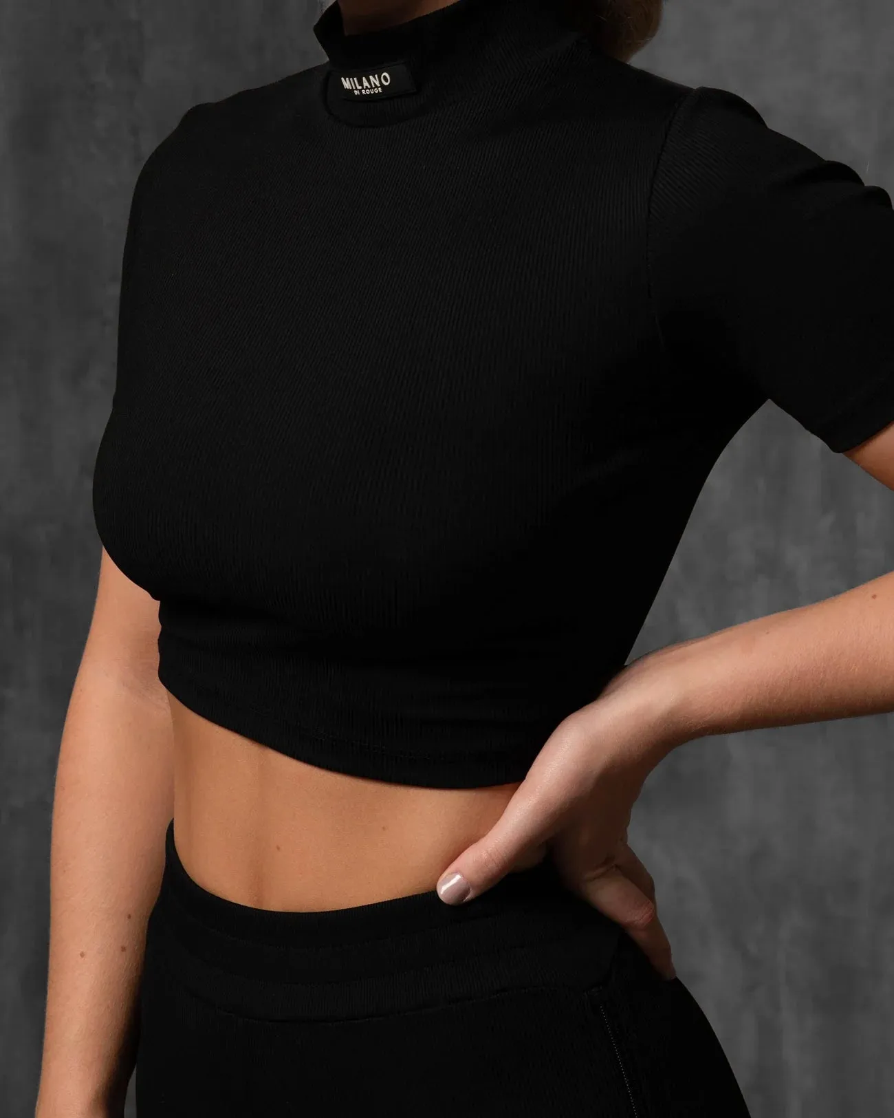 Ribbed Reina Crop