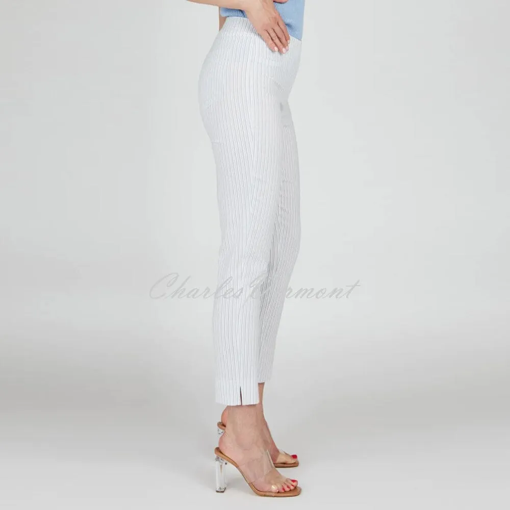 Robell Bella 09 Stripe Seersucker - 7/8 Cropped Trouser 52642-54370-920 (Light Grey)