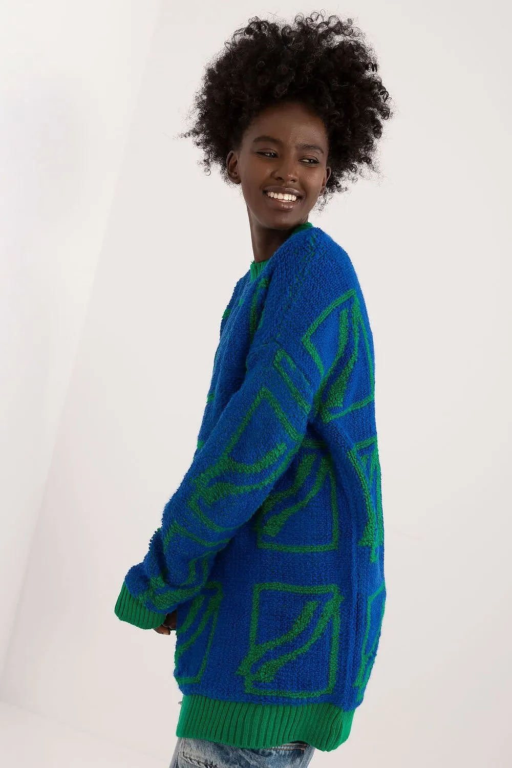 TEEK - Squared Slide Sweater