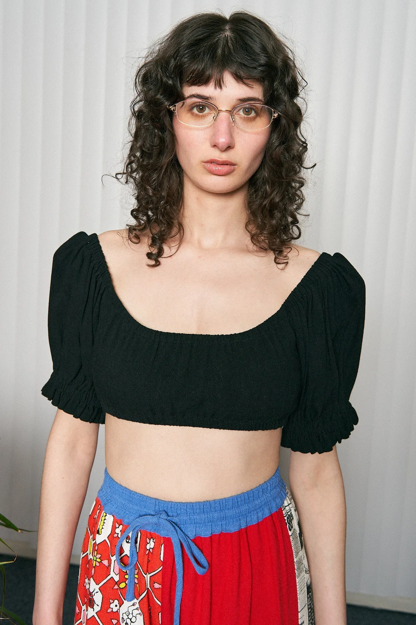 Wench Crop Top Black Linen